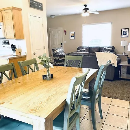 3Br / 2Ba Townhome With Pool, Patio, Wifi, Washer/Dryer Kanab Exterior photo