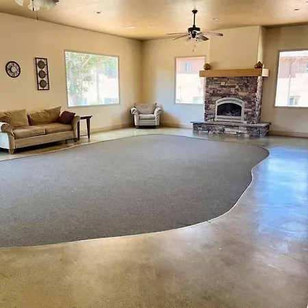 3Br / 2Ba Townhome With Pool, Patio, Wifi, Washer/Dryer Kanab Exterior photo