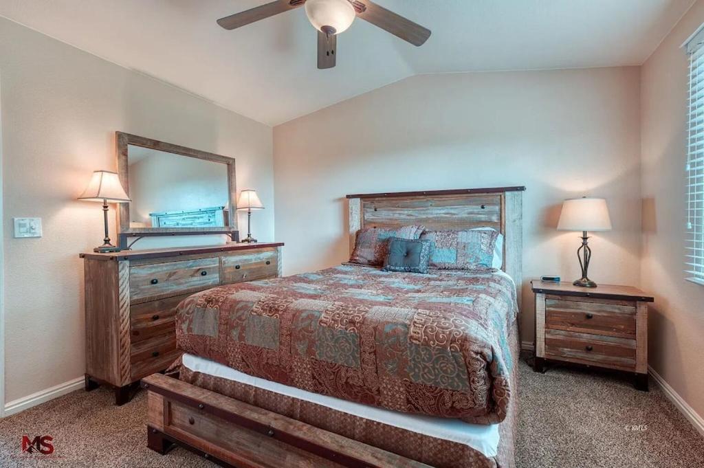 3br / 2ba Townhome With Pool, Patio, Wifi, Washer/dryer * Kanab